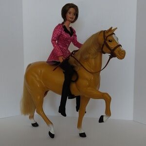 Barbie Horse & 1993 Barbie Horse Rider Plus Accessories Shown